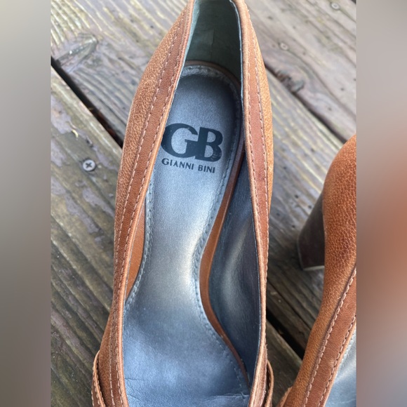 Giani Bini Heals - Picture 6 of 6